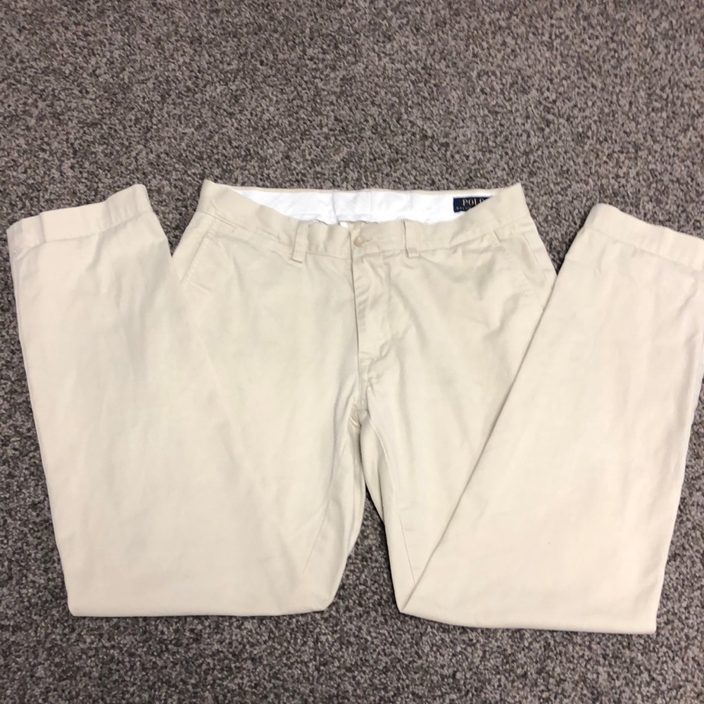 Men’s Polo khakis